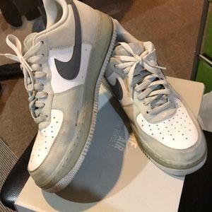 Nike Air Force Ones Men’s 10.5